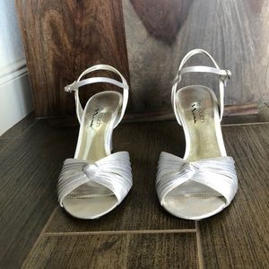 Bridesmaid/Wedding Peep Toe Wedges